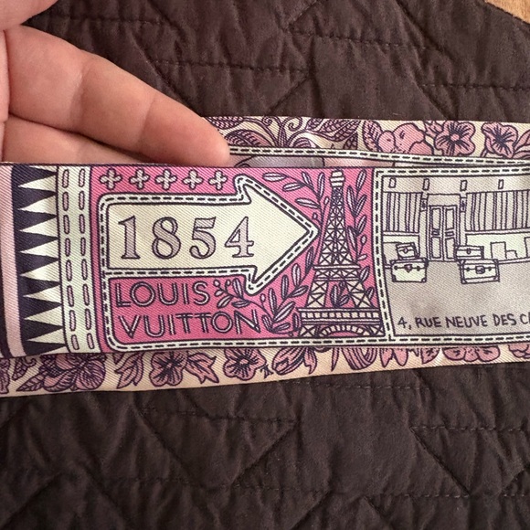 LV Bandeau - Picture 2 of 8